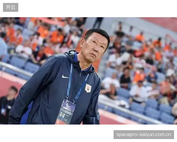后防问题凸显，崔康熙麾下的山东泰山半程仅列第五，防守端表现远低预期。